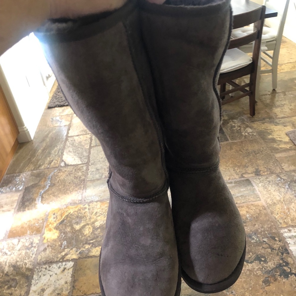 UGG boots - Picture 2 of 5